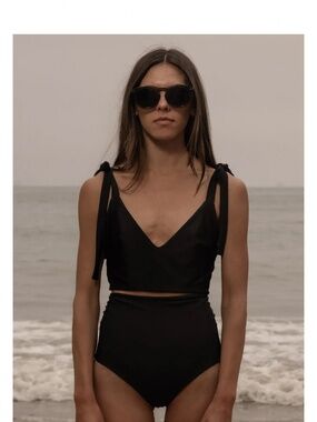 Heidi Merrick NWT swim bikini Vicent bottom Ballerine top